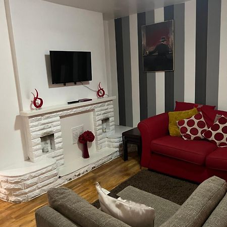 Rosewood Lodgings Special Offer For Student On Long Stay Manchester Exterior photo
