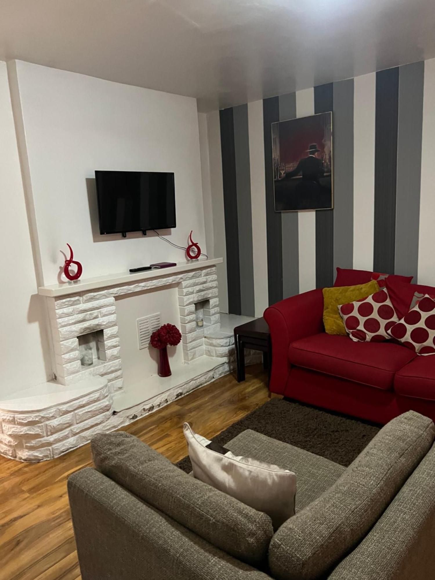 Rosewood Lodgings Special Offer For Student On Long Stay Manchester Exterior photo